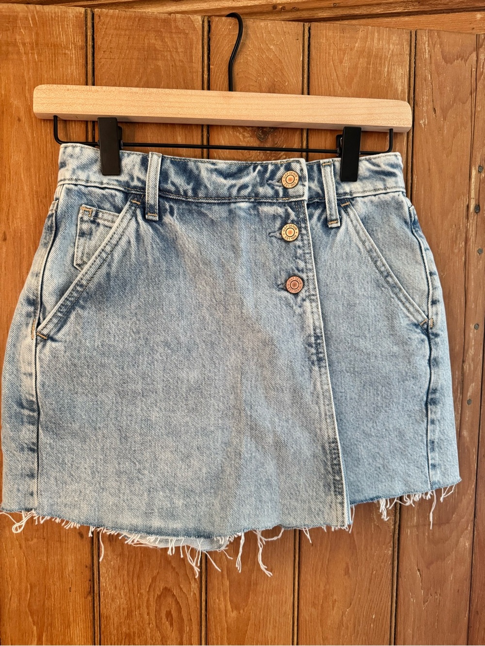 Women’s Gap Light Wash Denim Wrap Mini Skort - Size 24 / 00 Petite (00P) Size XS